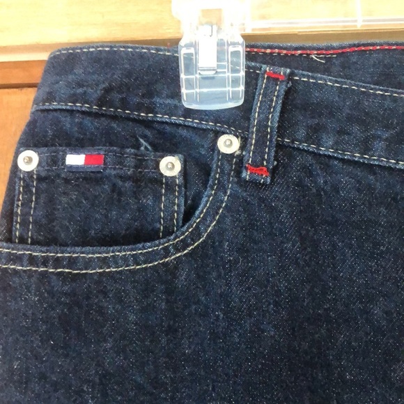 Tommy Hilfiger dark wash jeans with button/snap fly - Picture 2 of 7